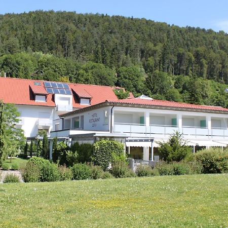 Zuefle Hotel Restaurant Spa ズルツ・アム・ネッカー エクステリア 写真