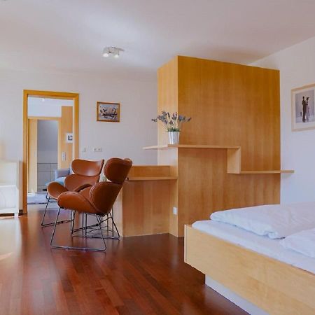Zuefle Hotel Restaurant Spa ズルツ・アム・ネッカー エクステリア 写真