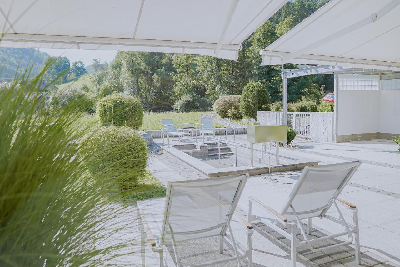 Zuefle Hotel Restaurant Spa ズルツ・アム・ネッカー エクステリア 写真